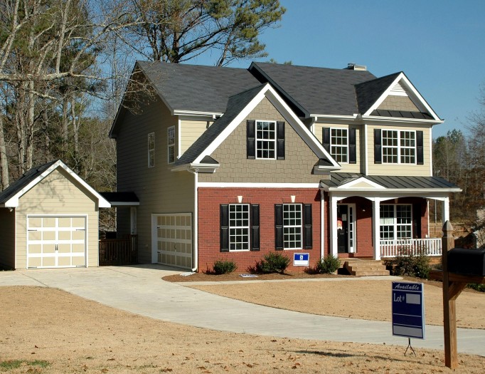 Londony, Centrum 148 m², plot 588 m²